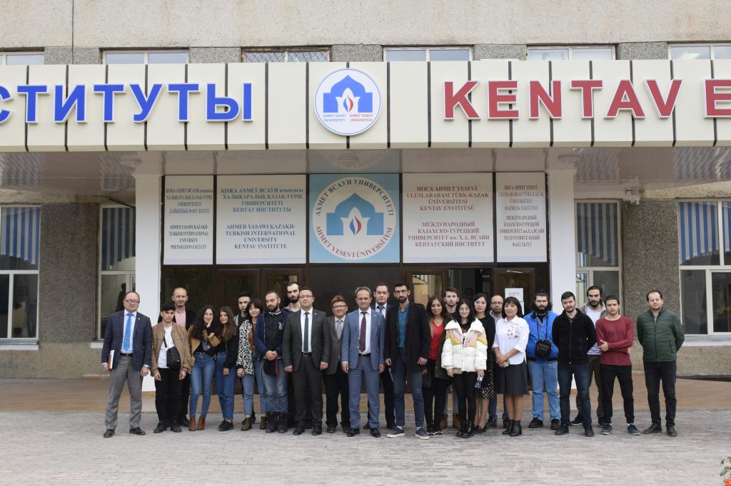 turkiye turkcesiyle uzaktan egitim programi ahmet yesevi universitesi